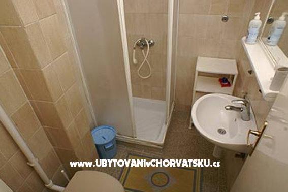Apartmaji Niki & Petra – foto 9