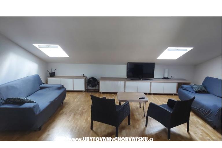 Apartmaji  Mateo Pezo – foto 15