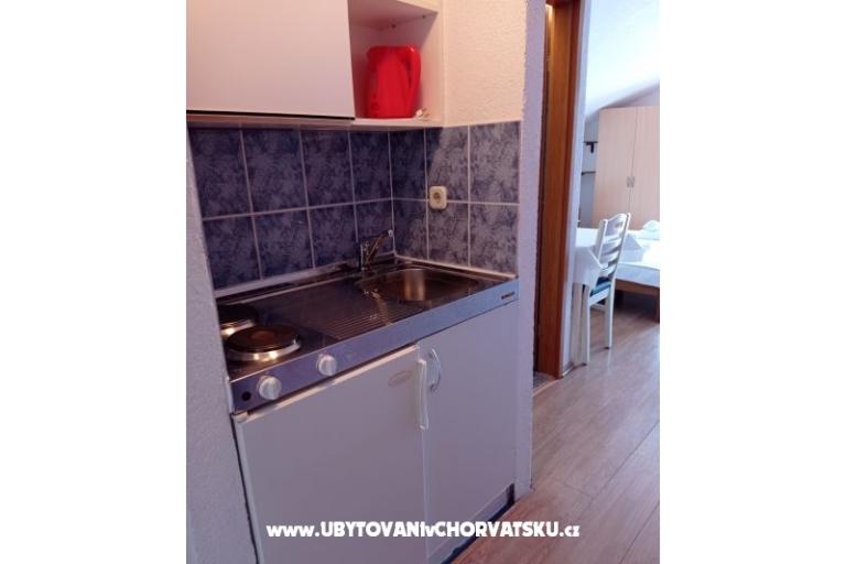 Apartmaji Mihovil – foto 15