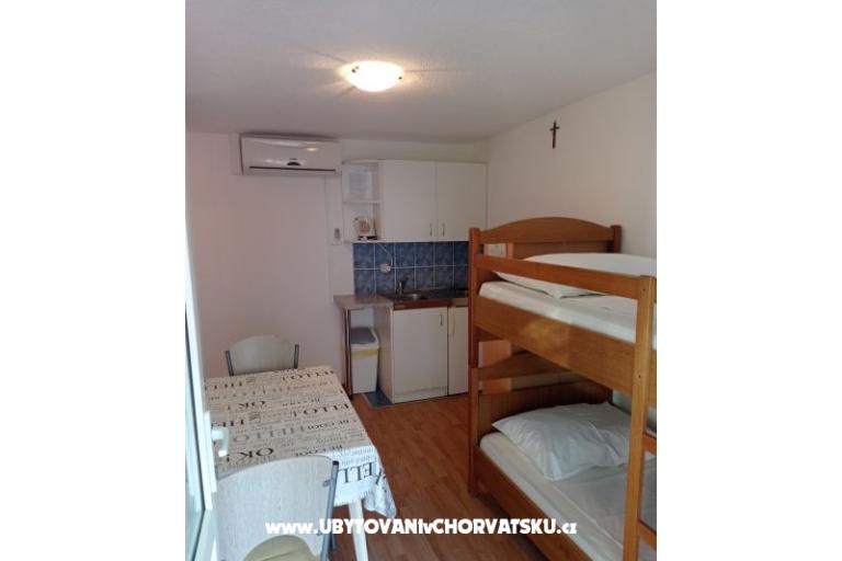 Apartmaji Mihovil – foto 18