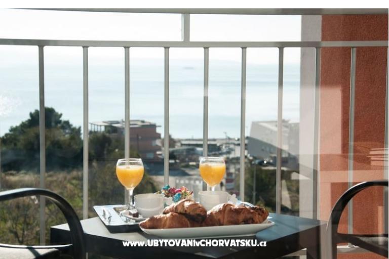 Apartma Dodo z bazenom – foto 17