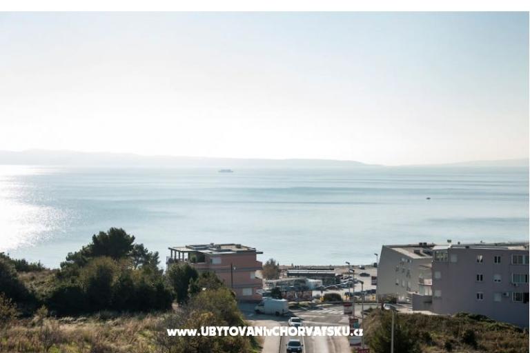 Apartma Dodo z bazenom – foto 18
