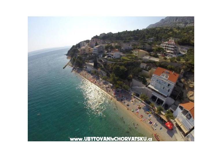 Apartma Dodo z bazenom – foto 8
