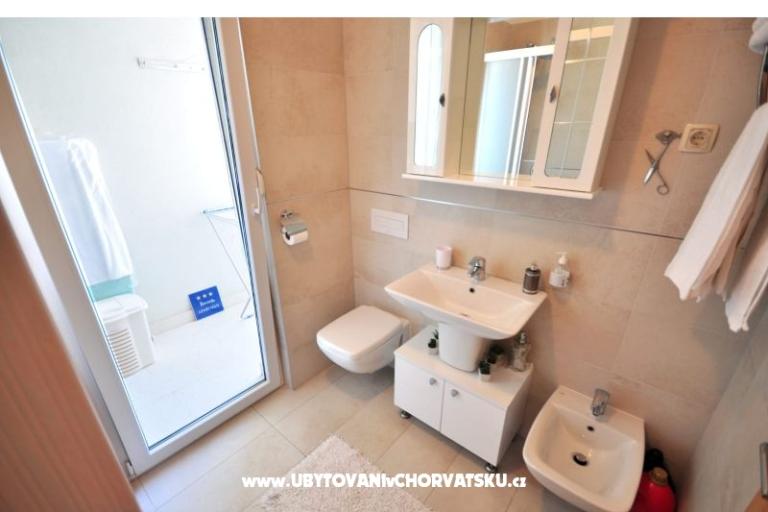 Luxury Family Apartma IRA – foto 7