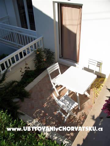 Apartmaji Ana - Kamp Ivo – foto 3