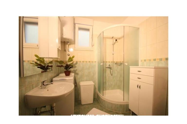 Apartmaji Beverly – foto 14