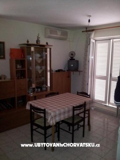 Apartmaji ESTY – foto 3