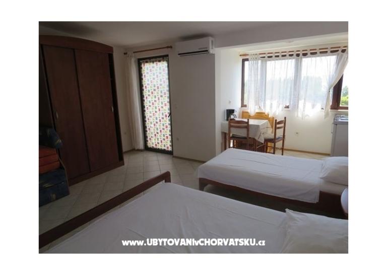 Apartmaji Galic – foto 12
