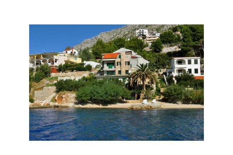 Apartmaji Nives – foto 11