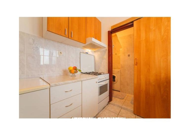 Apartmaji Stari Grad /Omiš center/ – foto 6