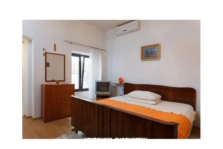 Apartmaji Stari Grad /Omiš center/ – foto 7