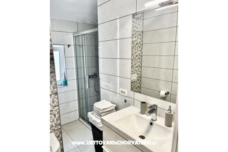 Deluxe Apartma Antonio – foto 12