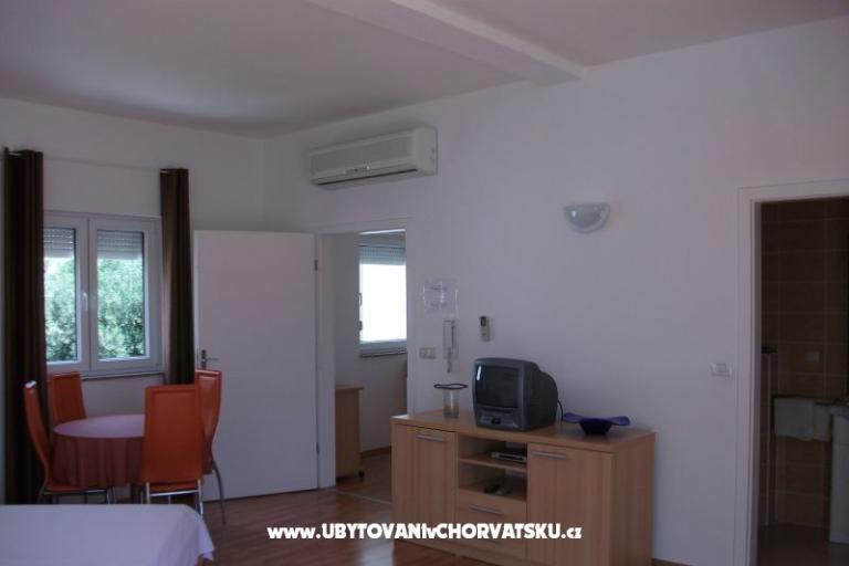 Apartmaji Villa Mare – foto 10