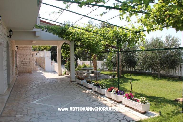 Apartmaji Natalie – foto 9