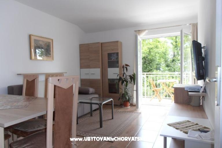 Apartmaji Oleandri – foto 14