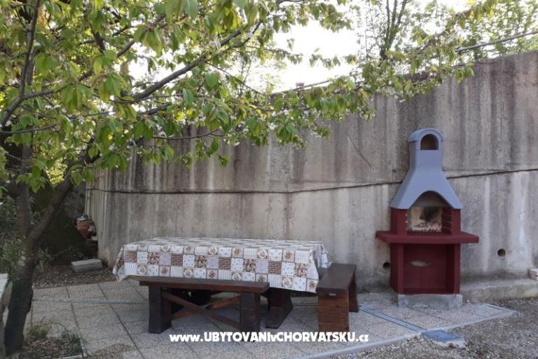 Apartmaji Oleandri – foto 6