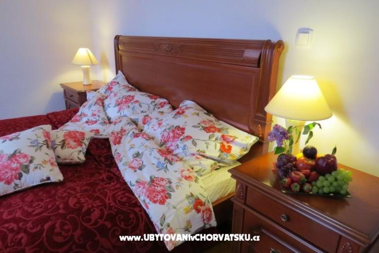 Apartma Kamelija – foto 12