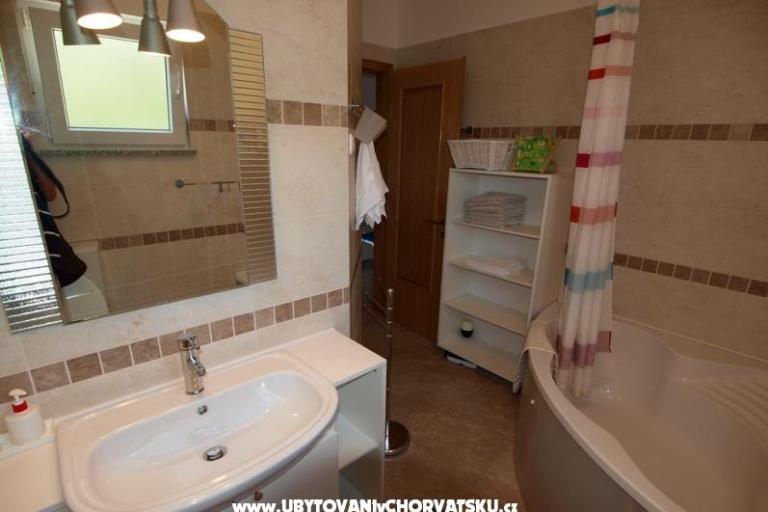 Apartmaji Jakov – foto 8