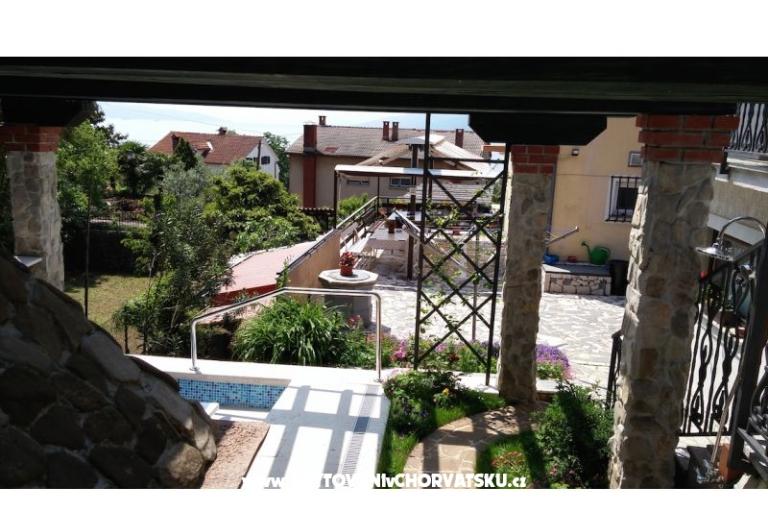 Apartmaji & rooms  Raspor – foto 9