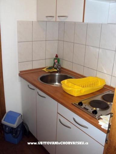 Apartmaji Bilic – foto 4