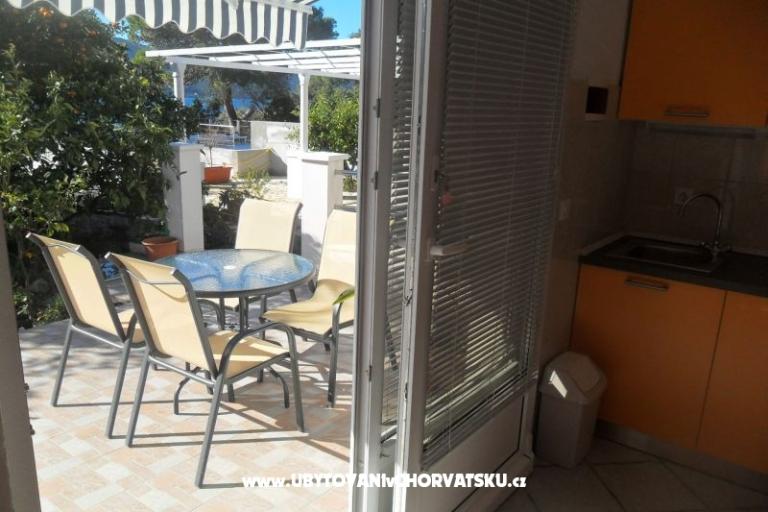 Apartmaji surf in Viganj – foto 16