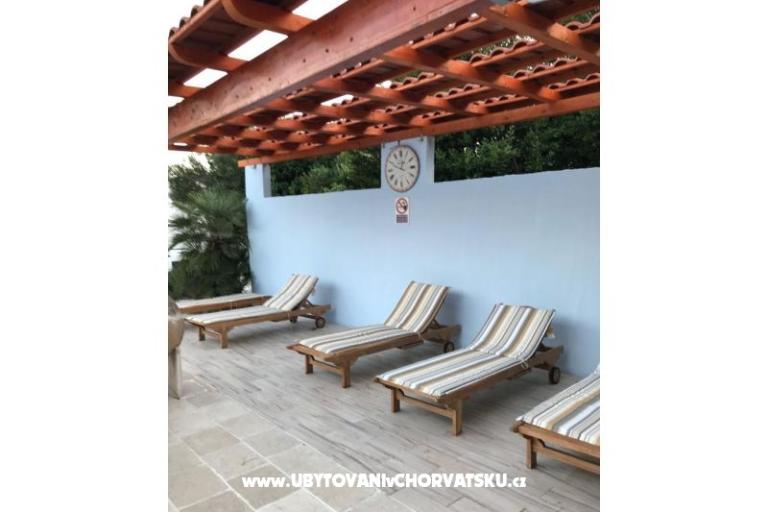 Apartmaji Villa Mediterrane – foto 9