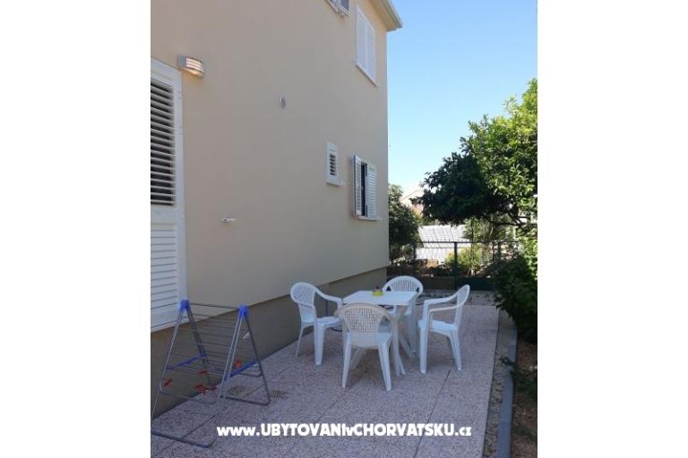Apartmaji Juliet – foto 13