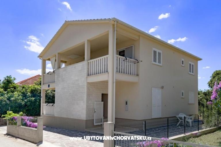 Apartmaji Juliet – foto 19