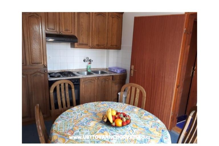 Apartmaji Nada – foto 7