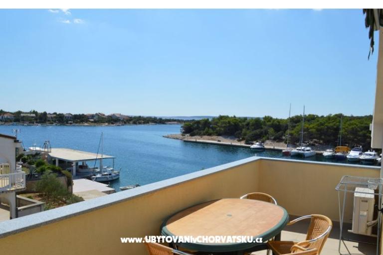 Apartmaji Lovro Pag – foto 16