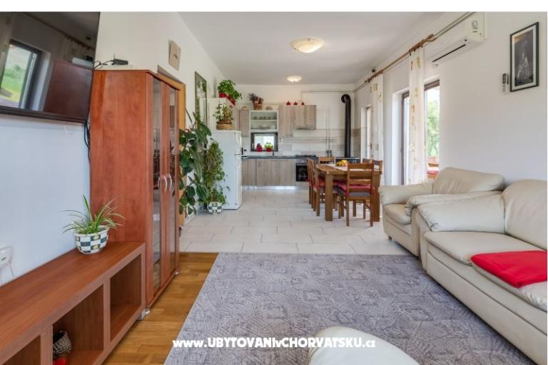 Apartmaji Anica – foto 10