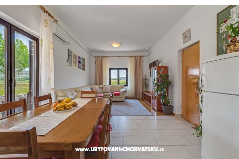 Apartmaji Anica – foto 6