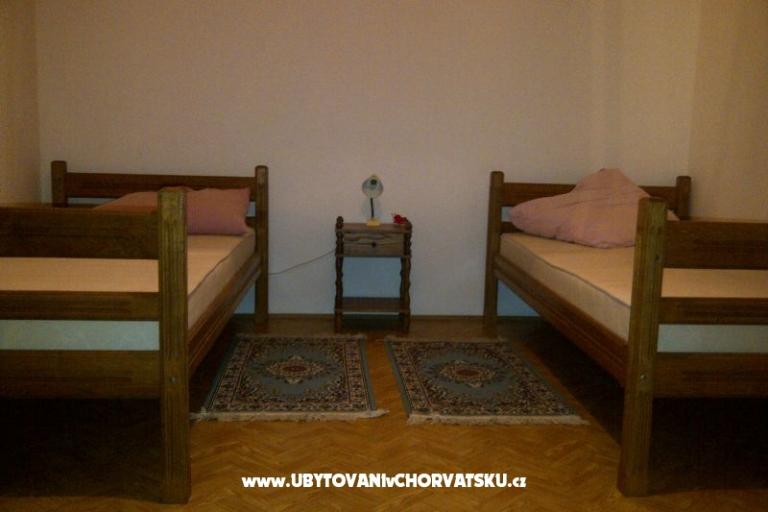 Apartmaji Ćurić Povljana – foto 12