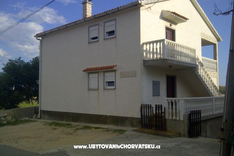 Apartmaji Ćurić Povljana – foto 14