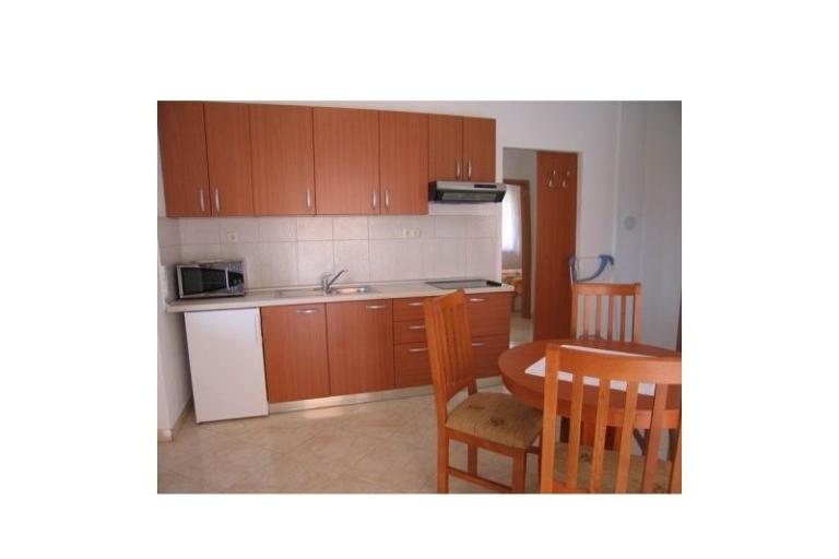 Apartmaji IVA(iza kampa) – foto 16