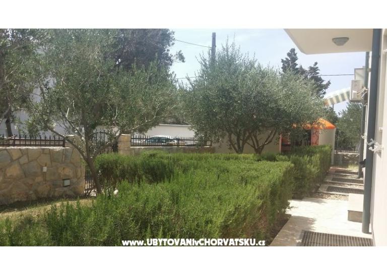 Apartmaji Karmen – foto 7