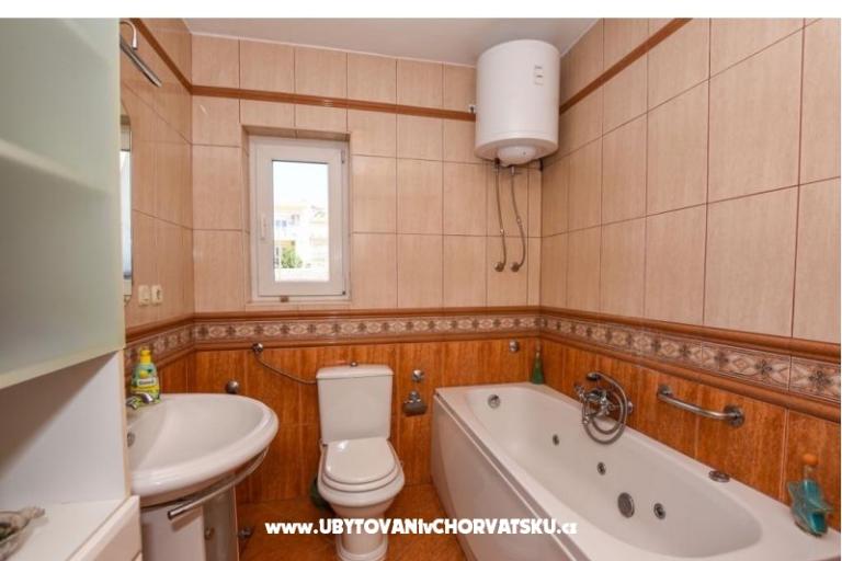 Apartmaji Lana – foto 9