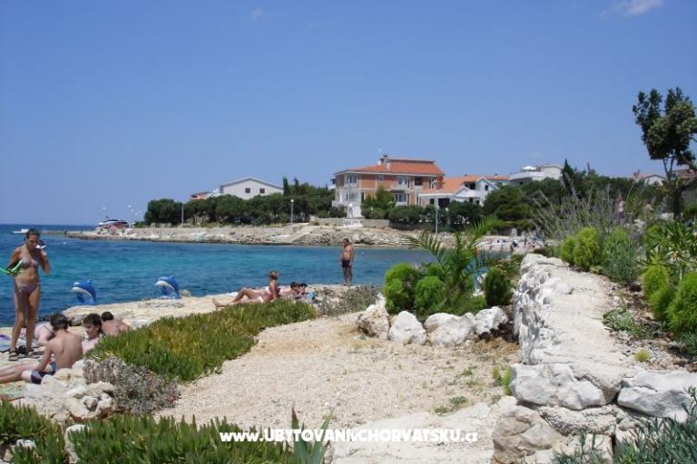 Apartmaji Salvia island Pag Mandre – foto 9
