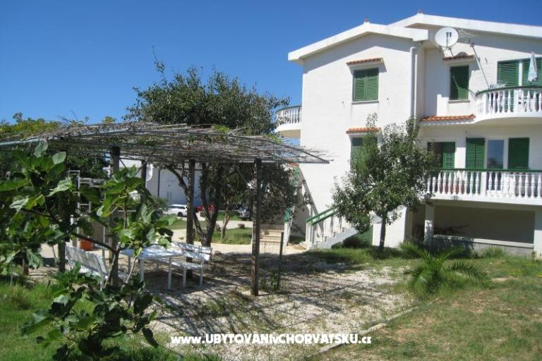 Apartmaji Batana – foto 7
