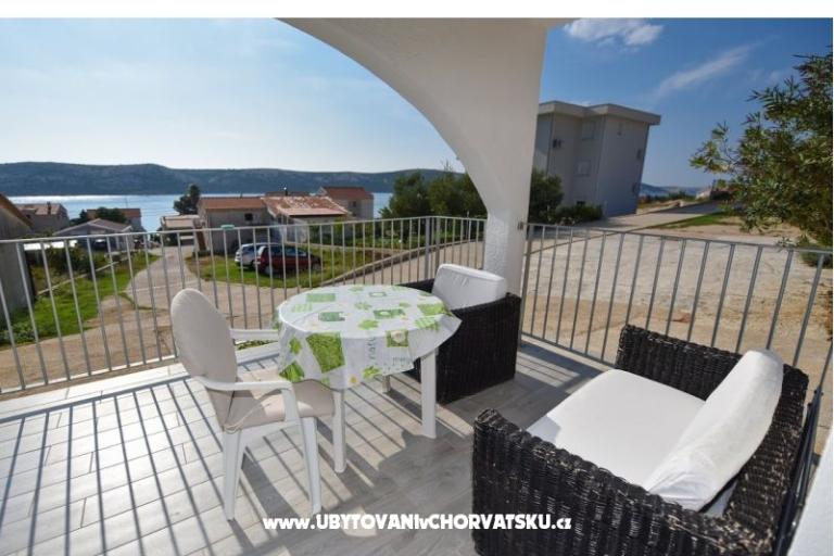 VAL Apartmaji St. Novalja – foto 6
