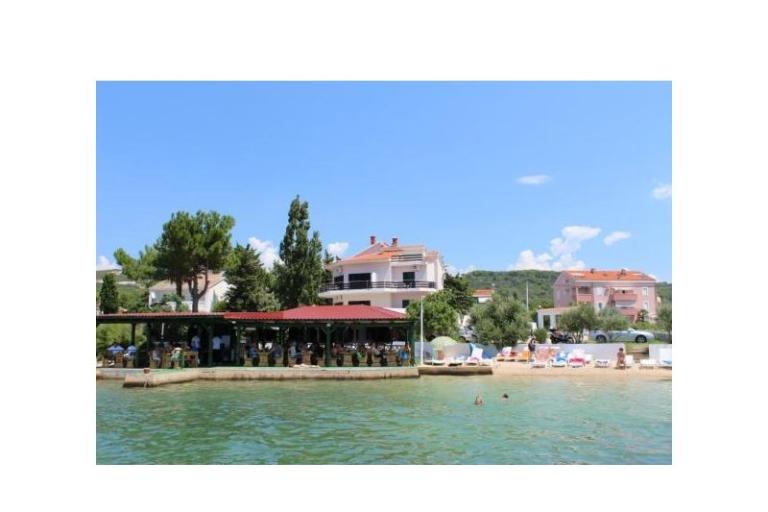 Apartmaji Toni – foto 4