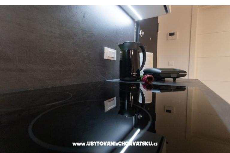 Luxury Apartma Iva – foto 9
