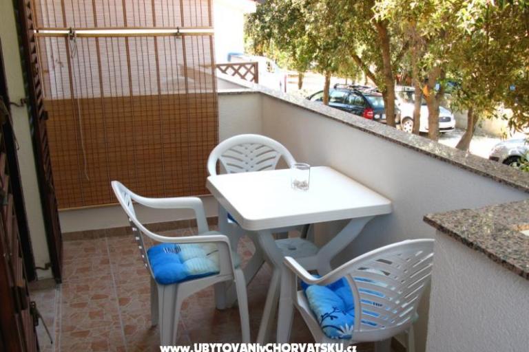 Apartmaji Ružica Mandre – foto 5