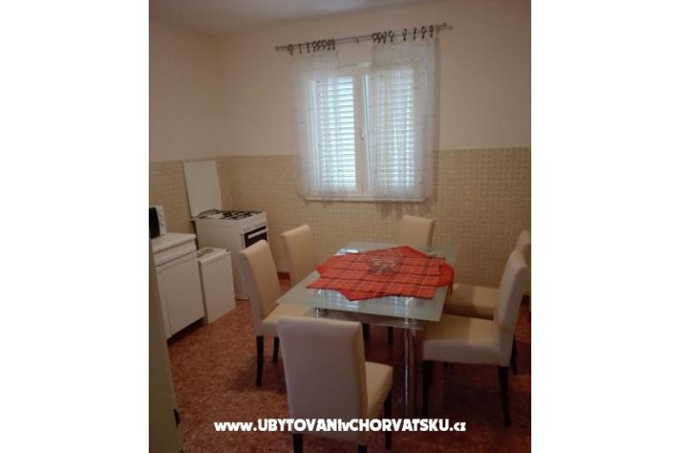 Apartma Rovanjska – foto 16