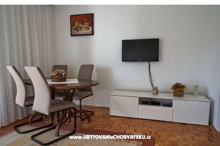 Apartmaji Irena – foto 9