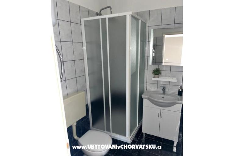 Apartmaji Lucija – foto 11