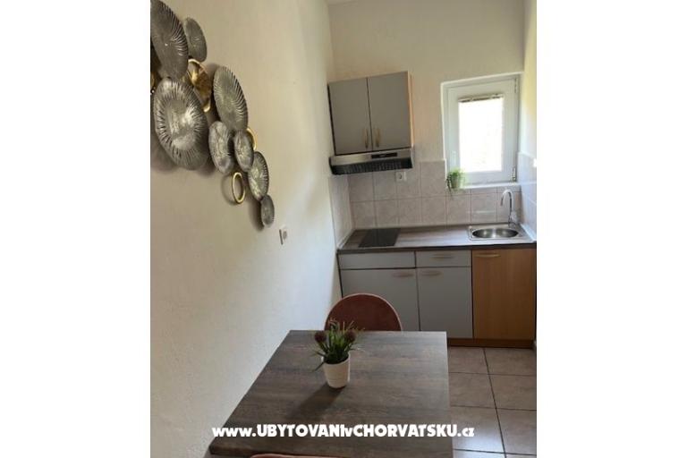 Apartmaji Lucija – foto 17