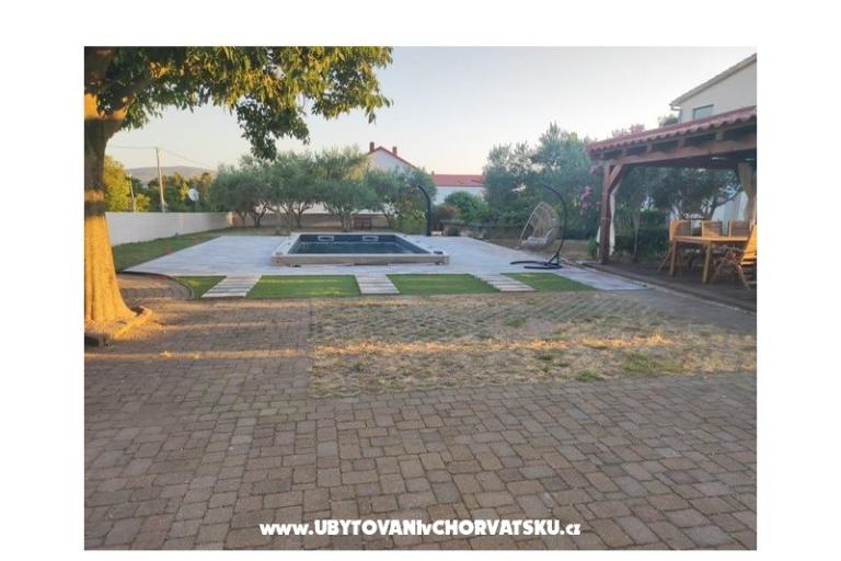 Apartmaji Lucija – foto 3