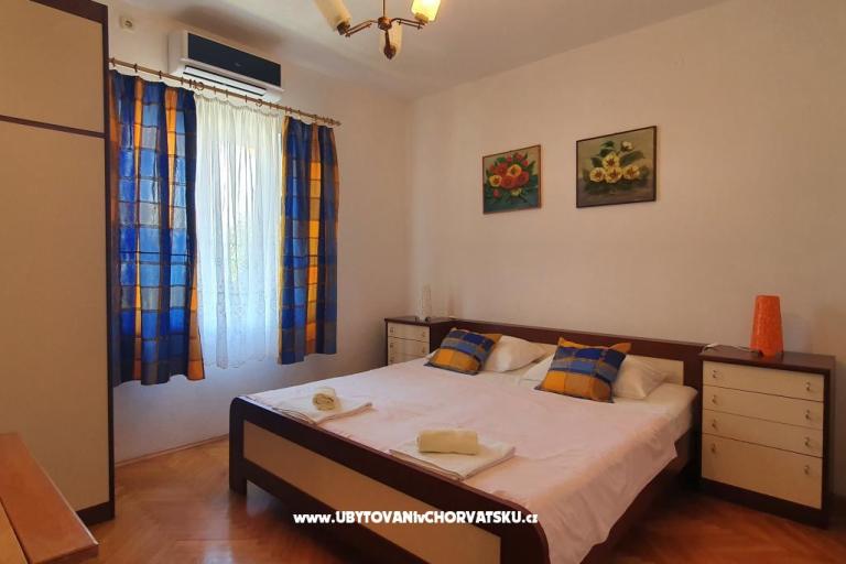 Apartmaji Danica - near beach – foto 6