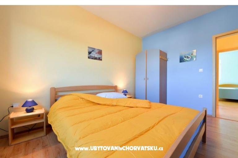 Apartmaji Paklina – foto 12
